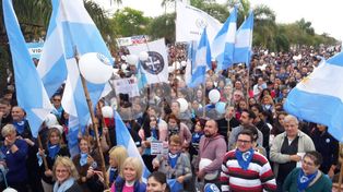 Una multitudinaria concentración le dijo sí a la vida en Santa Fe