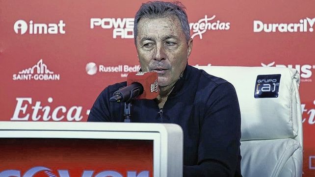 Kudelka habló tras renunciar como DT de Huracán