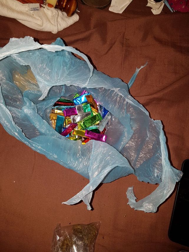 Cayó preso con un arma y balas de guerra, además de cocaína y marihuana fraccionada