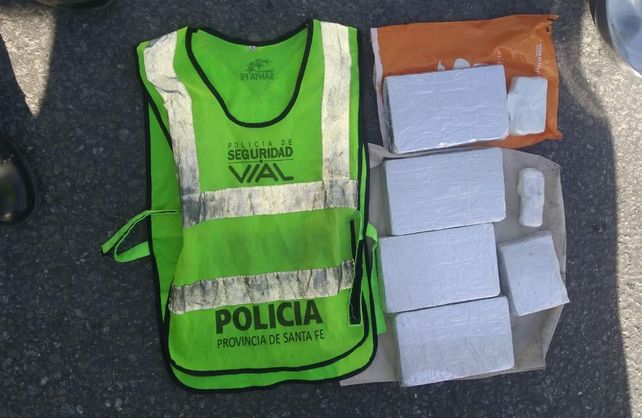 La droga secuestrada en el auto de Reinaldo Wabeke