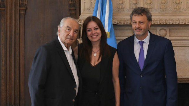 Cavalieri dijo que Empleados de Comercio adoptará las indemnizaciones que impulsa Milei