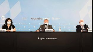 El presidente Alberto Fernández calificó como un hecho reprochable la vacunación VIP&nbsp;