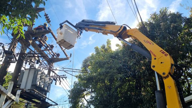 Desde la EPE anunciaron que se est{a haciendo un cambio radical en el servicio eléctrico de la zona ante el aumento exponencial de usuarios.