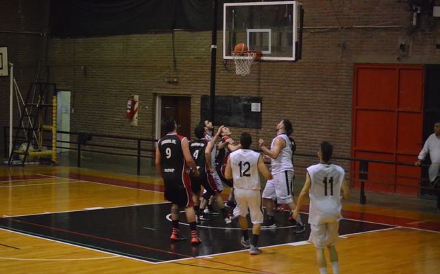 Se completa la 2ª fecha del Oficial Raúl Candioti