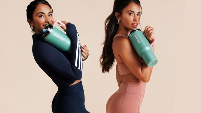 La cápsula de Stanley de Antonela Roccuzzo está diseñado en el color verde Antonela