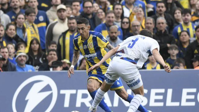 Godoy Cruz amargó el estreno de Di María en Rosario Central con un empate sobre la hora