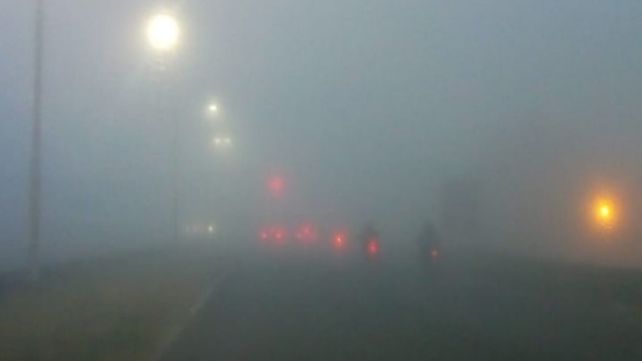 Visibilidad reducida por bancos de niebla