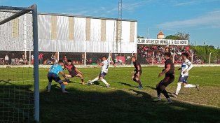 Lo que dejó el fin de semana en la Primera y el ascenso de Liga Santafesina