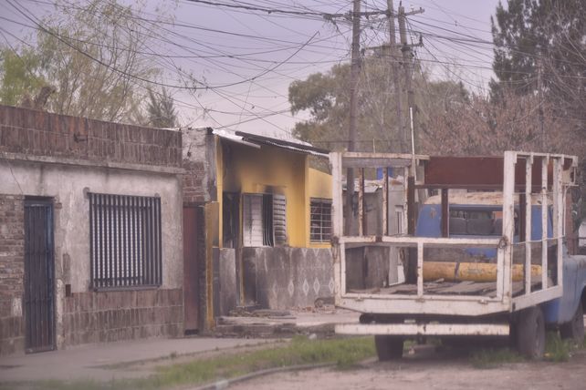 Por mano propia. La casa de los V.