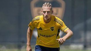 Santiago Ascacíbar se estaba acomodando en el mediocampo Xeneize.