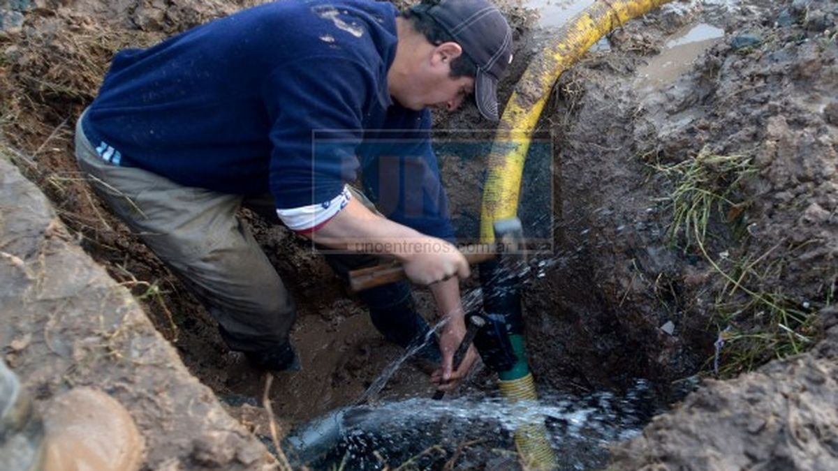 Hoy estará interrumpido el suministro de agua en cuatro barrios