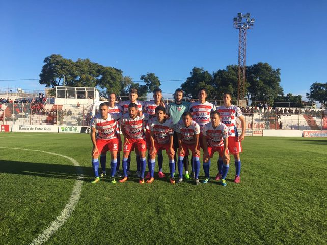 El Decano le ganó 1 a 0 Douglas Haig de Pergamino y sueña con la permanencia