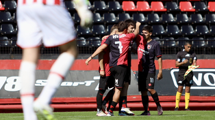 En el torneo Proyección Newells está ubicado en el tercer puesto en su zona.