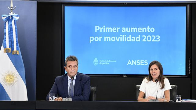 Aumento para jubilados y pensionados: la mínima pasa a $73.000 y habrá bonos de $15.000 Aumento para jubilados y pensionados: la mínima pasa a $73.000 y habrá bonos de $15.000