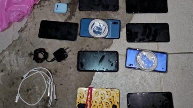 Un efectivo del Servicio Penitenciario quiso entrar celulares a Coronda y fue detenido