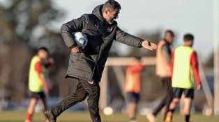 Vaccari recupera dos jugadores clave en Independiente para el Clásico