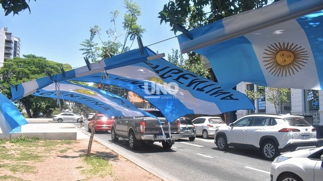 Remeras y banderas. No hubo suba de precios en las horas previas a la gran final del Mundial.&nbsp;