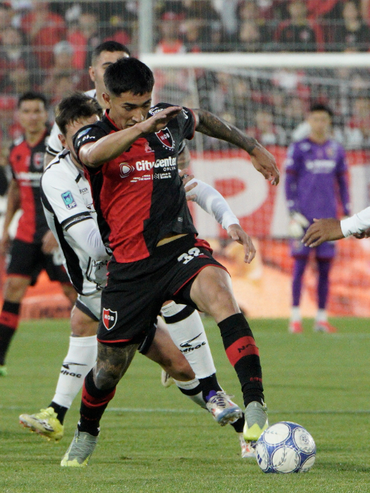 Newells buscará hacer valer la localía ante un Tatengue que sufre de visitante