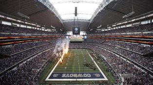 En el AT&T Stadium juega la franquicia Dallas Cowboys de la NFL.&nbsp;