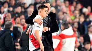 Días decisivos para que el Diablito Echeverri firme con el Manchester City