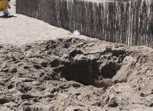 Un chico murió al desmoronarse el pozo que había cavado