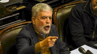 Julio De Vido pidió licencia como diputado nacional