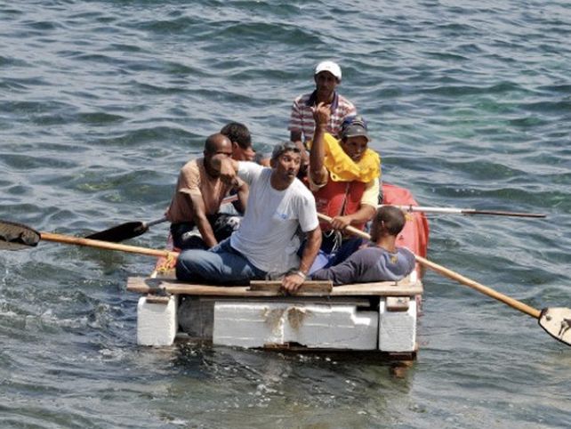 Tras 50 años de severas restricciones, Cuba anunció cambios en política migratoria