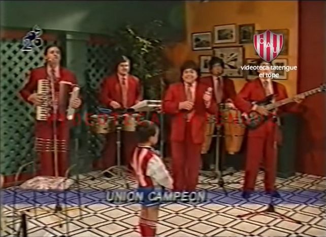 Gran polémica por el video de Los Palmeras cantando Tate campeón