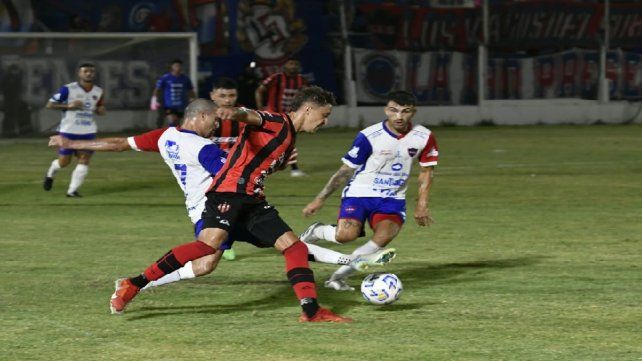 Patronato y Güemes igualaron 1-1 en Santiago del Estero.