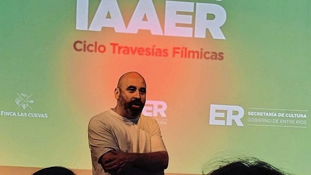 Después de cuatro funciones con el ciclo denominado Diálogos