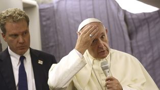 El Papa pidió perdón a víctimas de pedofilia por exigirles pruebas