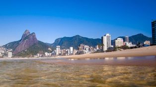 Fuerte contaminación de playas brasileñas