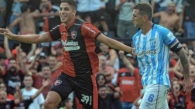 Newells goleó en su cancha y se prende en la Zona 1.