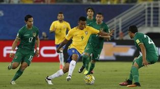 Bolivia y Brasil juegan para cumplir con el fixture