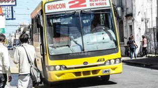 Bajó el boleto de colectivo para los rinconeros