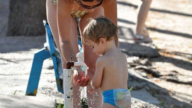 Salud hizo recomendaciones para enfrentar la ola de calor&nbsp;
