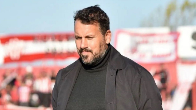 El Ogro Fabiani está al frente de Deportivo Riestra