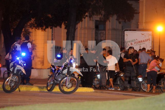 Finalizó el conflicto: hubo acuerdo y la Policía retornó a sus funciones en la ciudad