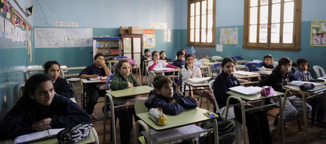 La jornada ampliada en 100 escuelas de la provincia comienza a regir desde junio