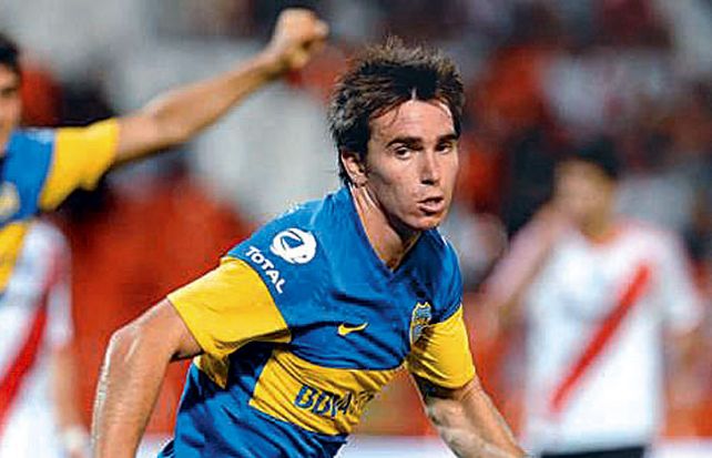 Boca ganó en San Juan y se arrimó a la punta