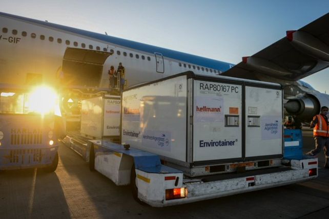 Aerolíneas Argentinas sigue volando para ir a buscar vacunas para el coronavirus.&nbsp;