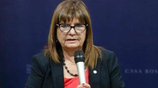 Bullrich dijo que hubo más de 800 denuncias por aprietes para marchar al Congreso
