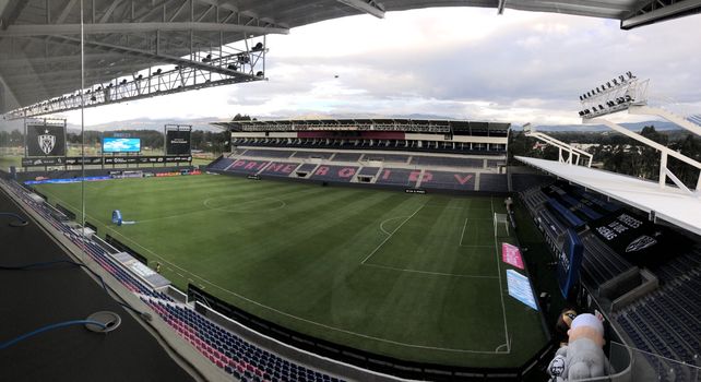 La cancha de Independiente de Valle no es de las más altas de Quito. Una buena noticia para Central.