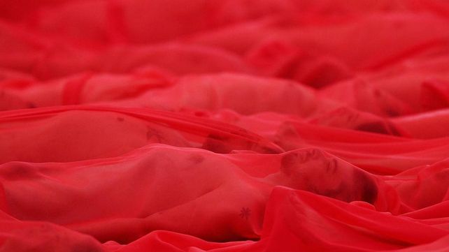 Melbourne se desnuda para la foto de Spencer Tunick