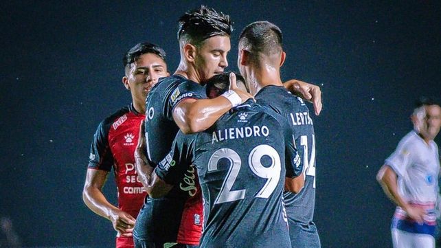 Colón es uno de los mejores equipos del país desde el regreso del fútbol en medio de la pandemia.&nbsp;