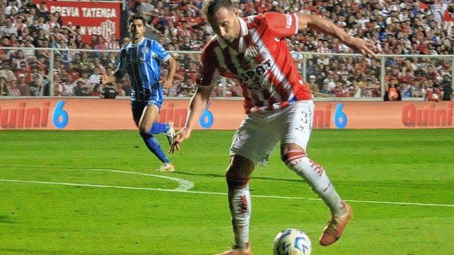 Corvalán llegará en alerta amarilla en Unión al duelo contra Huracán