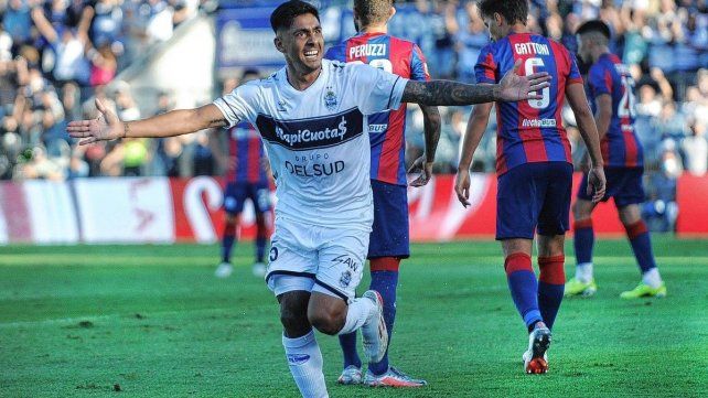 Cristian Tarragona es uno de los jugadores apuntados por Unión.