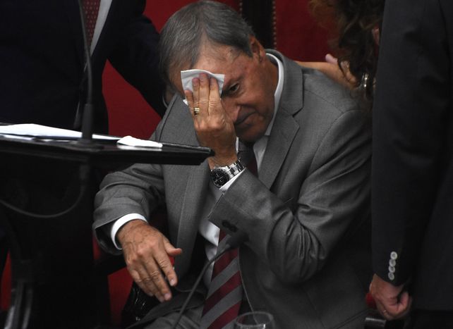 Pausa. El gobernador Juan Schiaretti suspendió por cinco minutos su discurso y luego continuó.