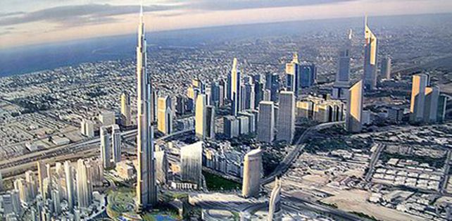 Dubai: quiso saltar del edificio m&aacute;s alto del mundo en paraca&iacute;das y termin&oacute; preso