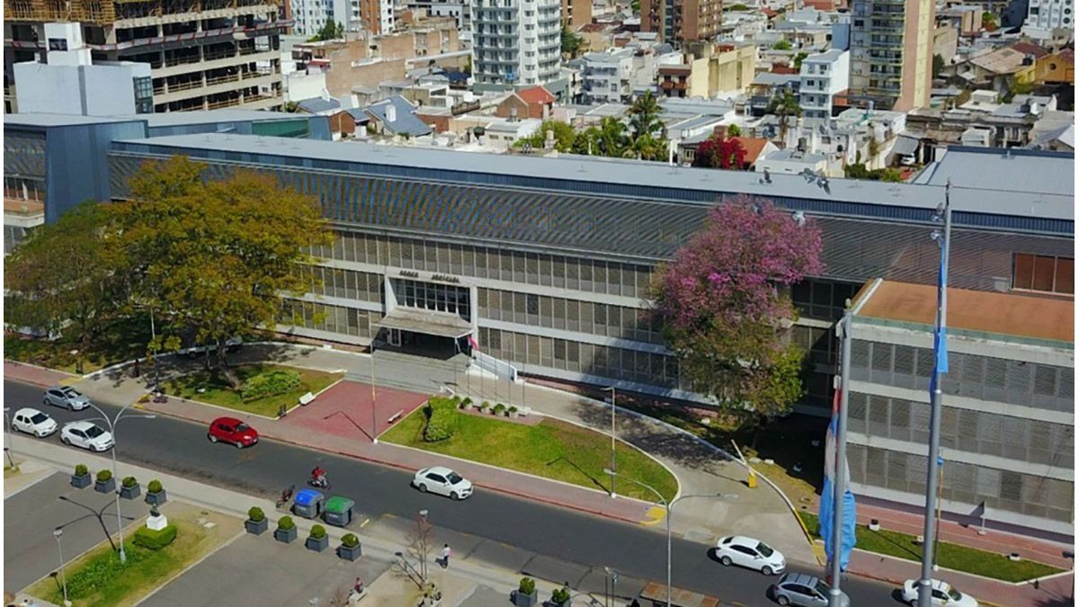 Discriminación: ordenan que una estudiante con epilepsia participe del viaje de egresados